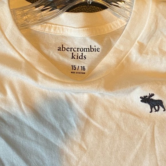 Abercrombie Kids Shirt & Art Class Jogging Shorts - Picture 4 of 5